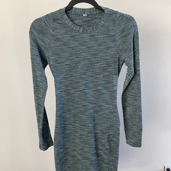 Green Lululemon Athletic Longsleeve Mini Dress - Picture 1 of 3